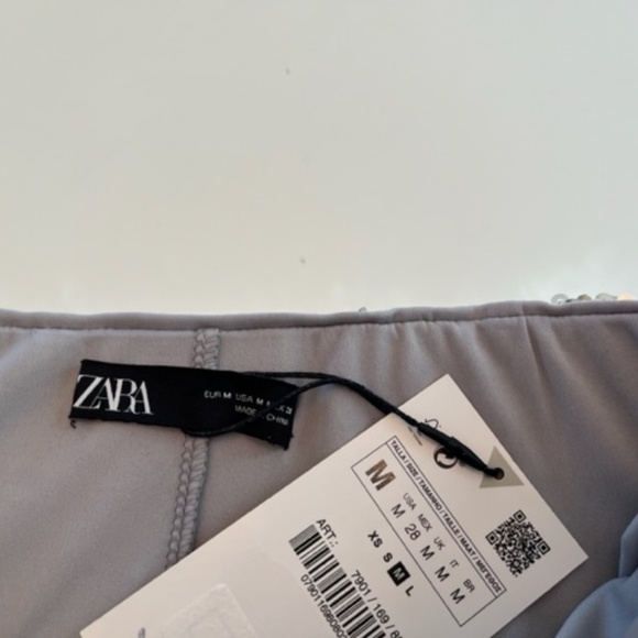 STUNNING limited edition tiered silver sequin holiday party skirt, Medium - Picture 5 of 9